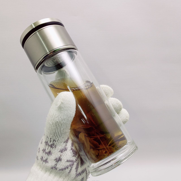 Стеклянный термос Magistr с индикатором температуры, отделом для заваривания с ситечком и чехлом 350 мл. / Бутылка из боросиликатного стекла